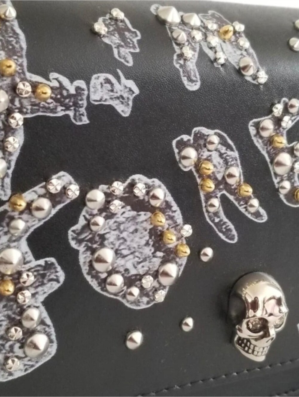 ALEXANDER MCQUEEN Black "Forever" Embellished Skull Bag - Picture 5 of 7